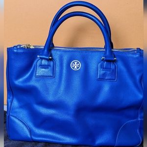 Tory Burch Robinson Tote (Purse Bag) laptop